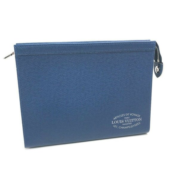 LOUIS VUITTON M30399 Taiga Pochette Voyage MM Clut